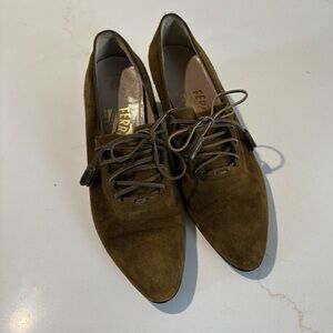 Salvatore Ferragamo Size 6 B Women's Suede Oxford Shoes. Kitten Heel